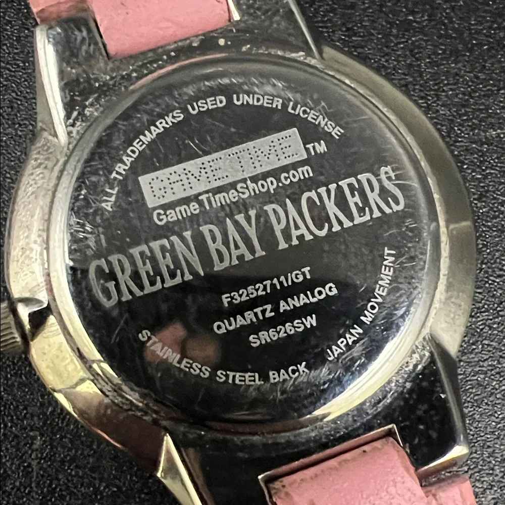 Game Time Green Bay Packers Logo Watch with Pink Strap and New Battery